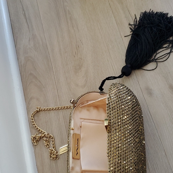 Gold studded clutch - Picture 3 of 3